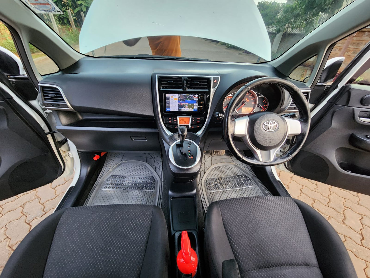 TOYOTA RACTIS