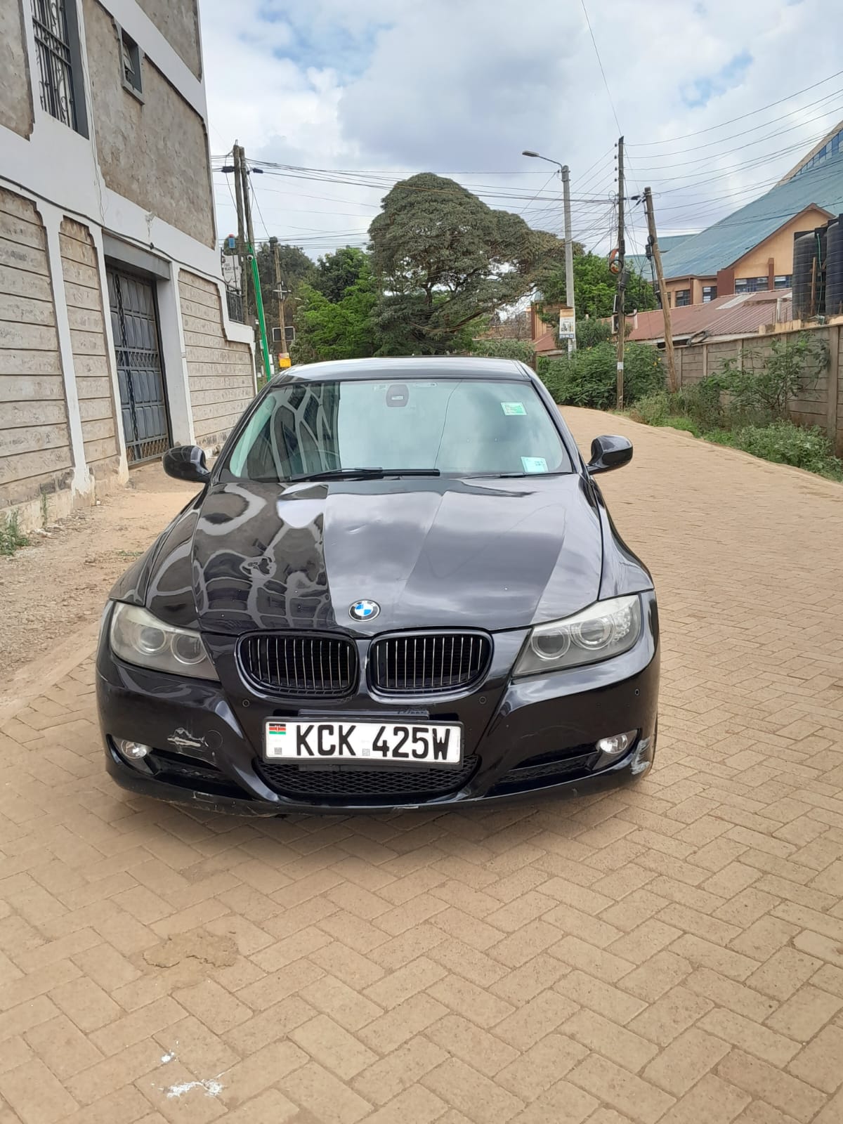 BMW 320I