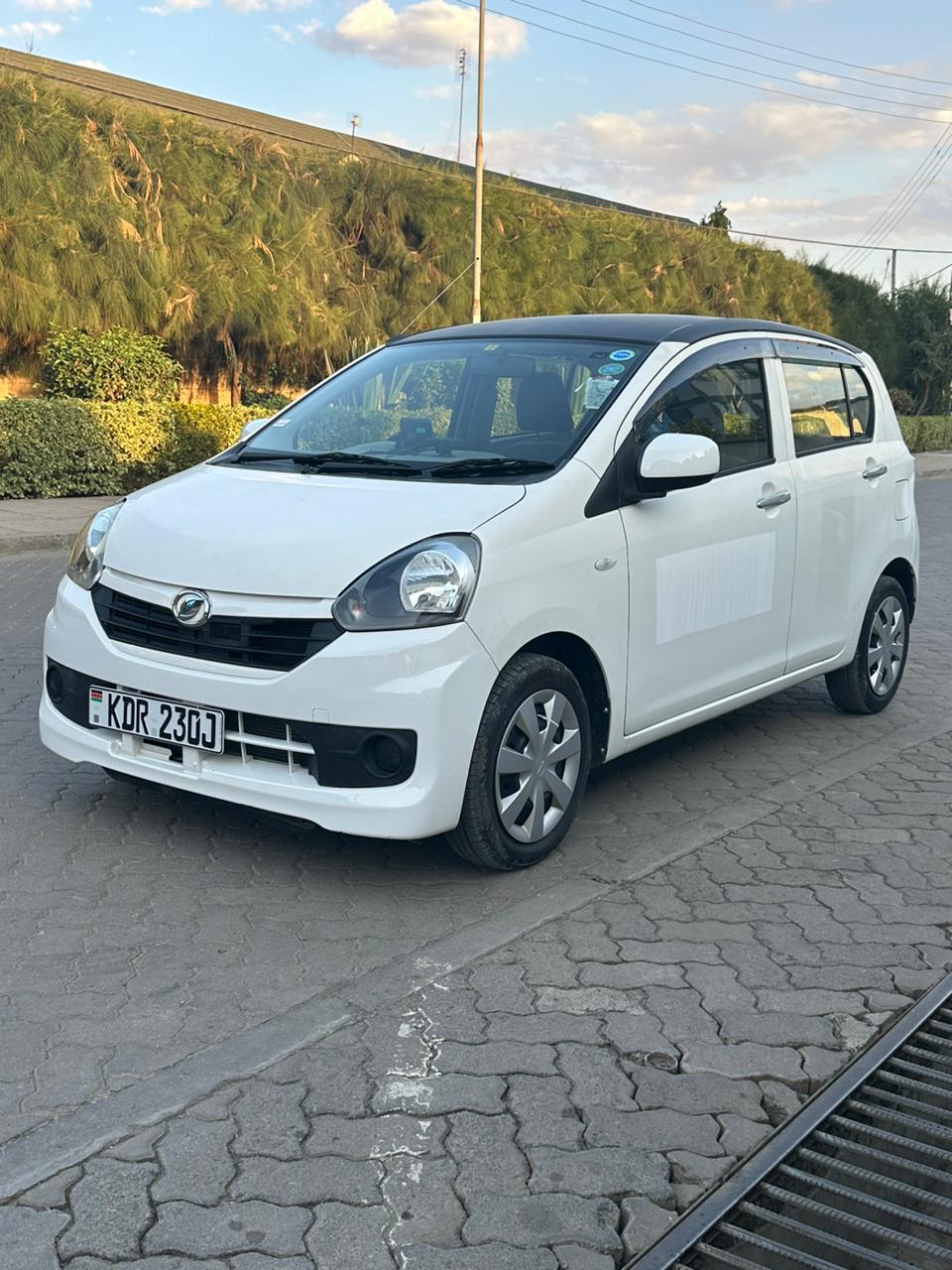 DAIHATSU MIRA