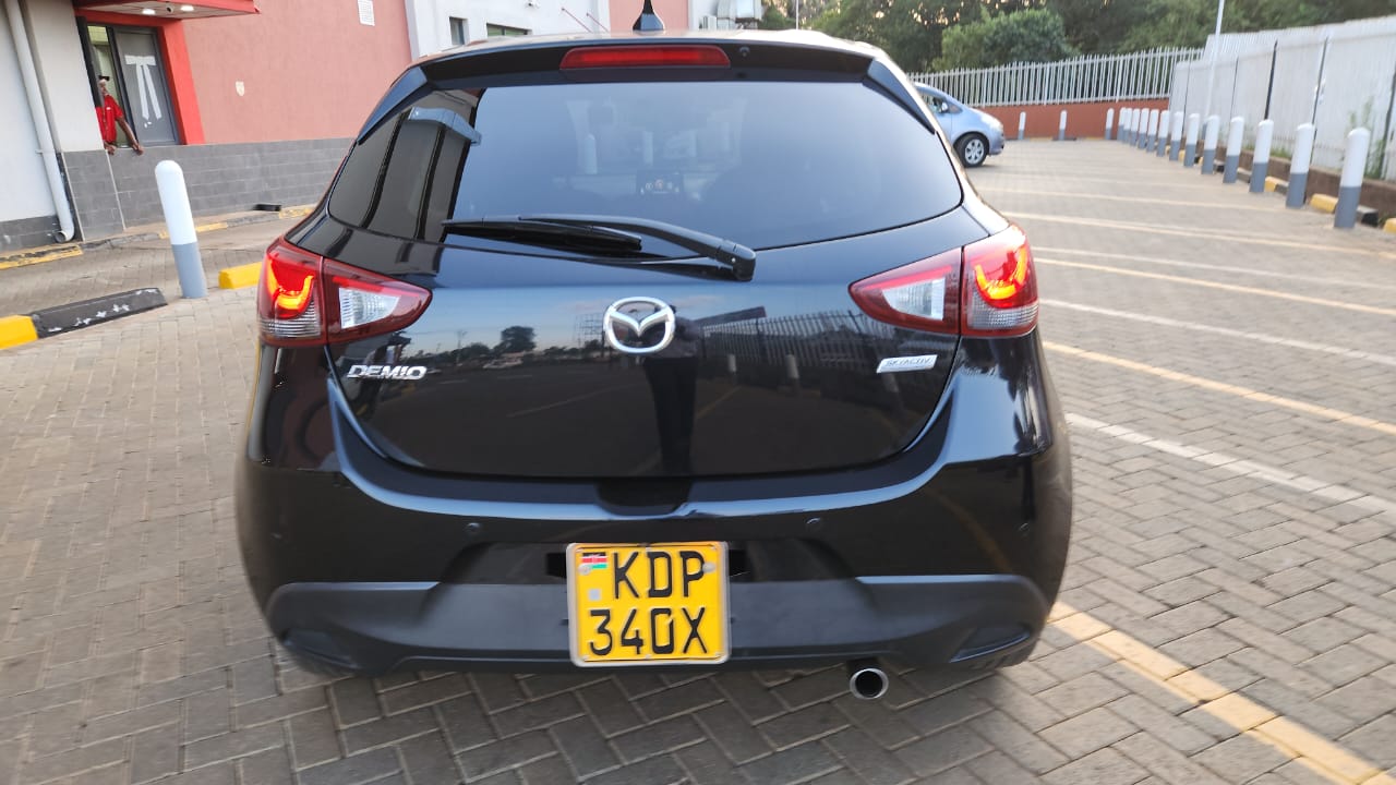 MAZDA DEMIO