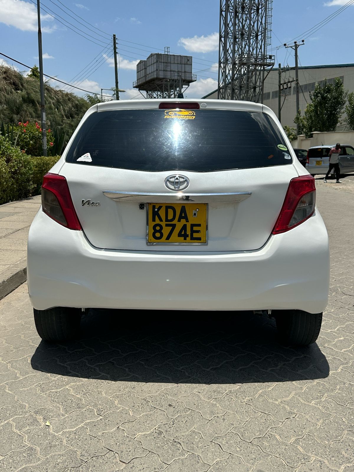 TOYOTA VITZ