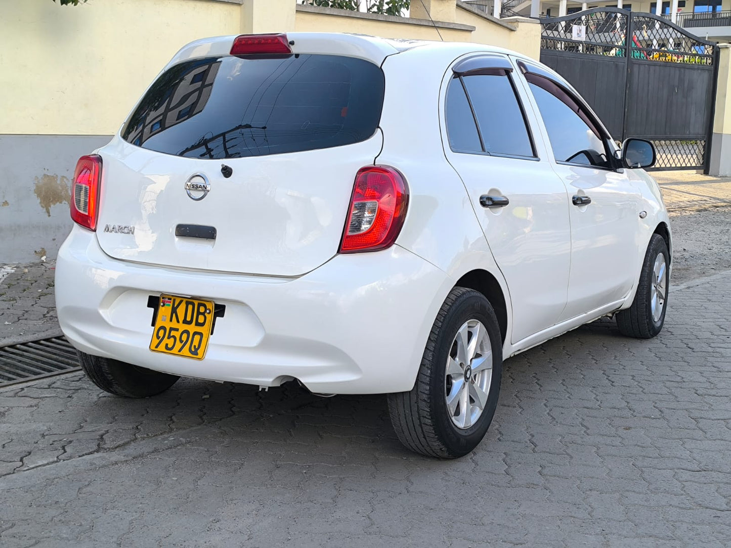 NISSAN MARCH