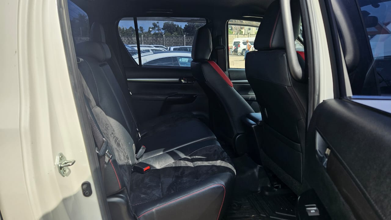 HILUX GR SORTS EDITION DOUBLE CAB