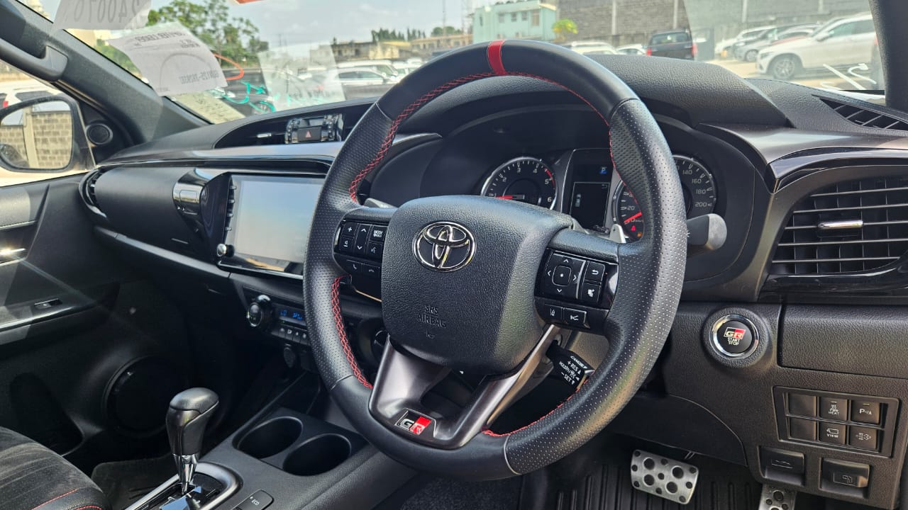 HILUX GR SORTS EDITION DOUBLE CAB