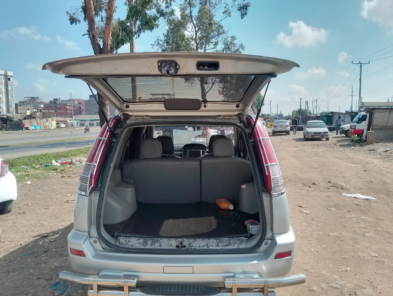 NISSAN XTRAIL