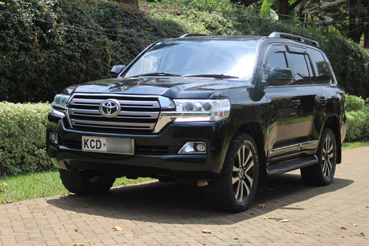 TOYOTA LANDCRUISER V8