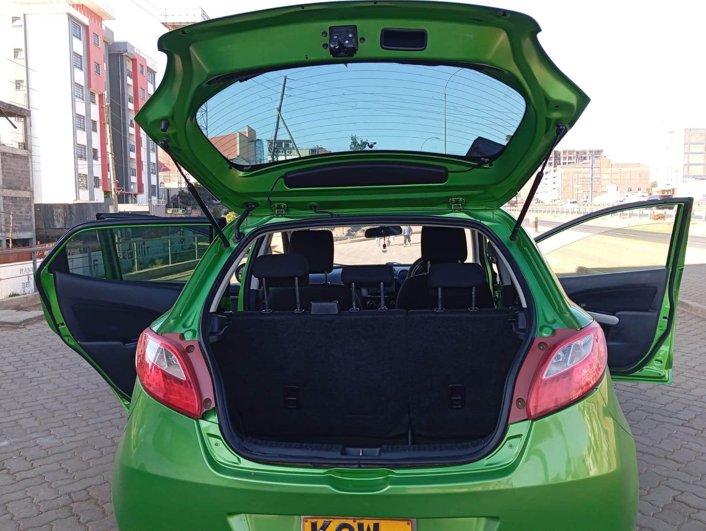 MAZDA DEMIO