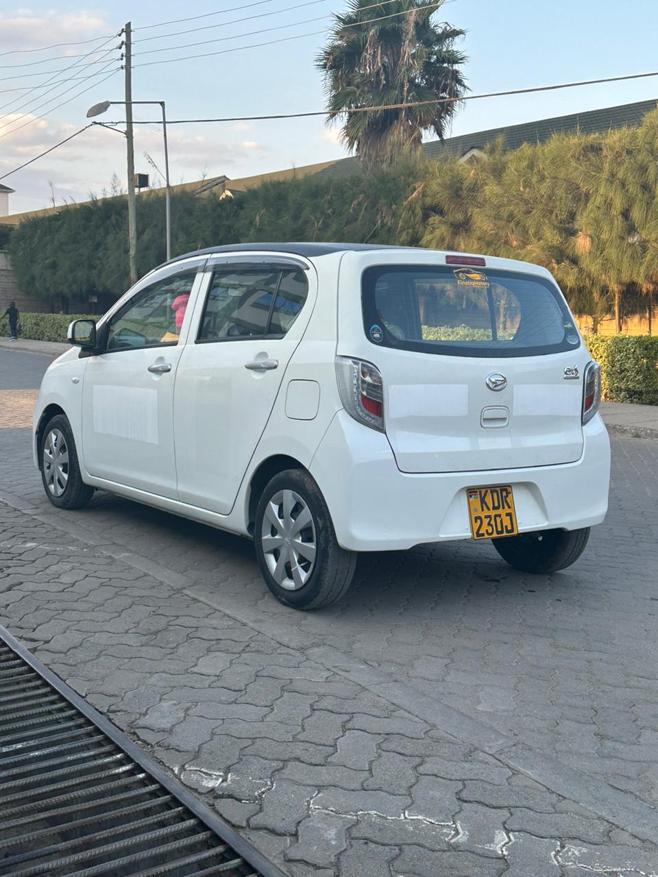 DAIHATSU MIRA