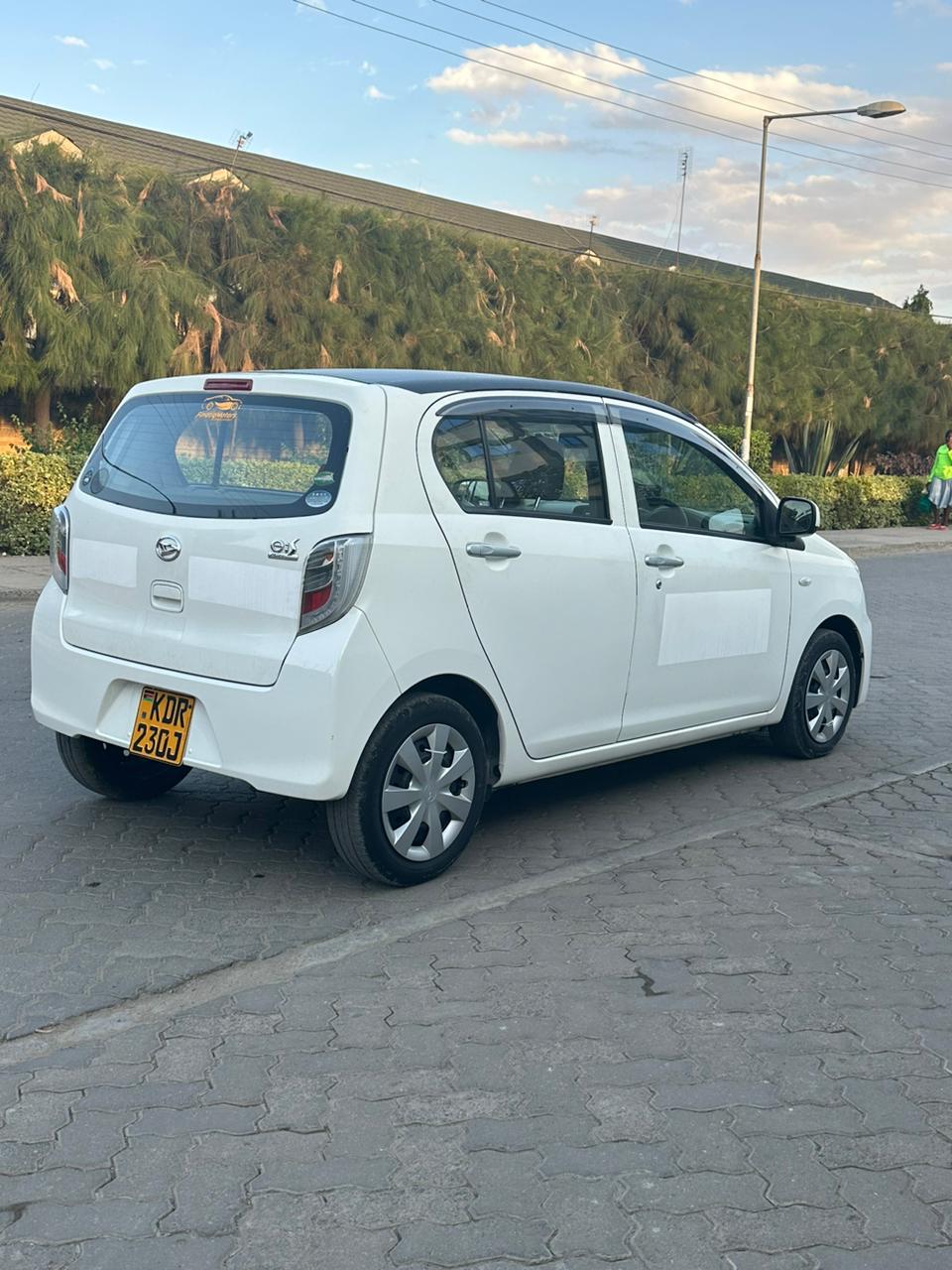 DAIHATSU MIRA