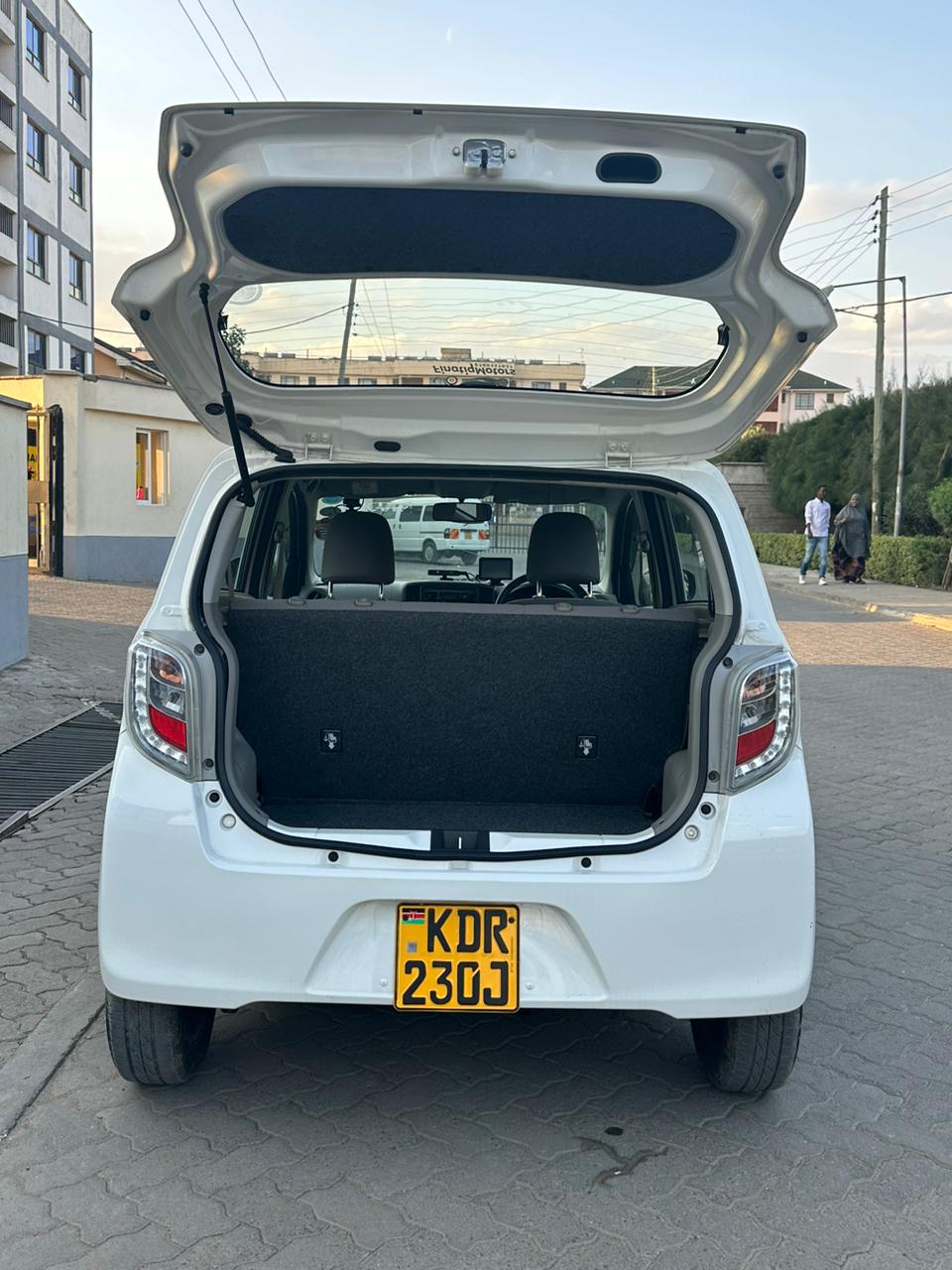 DAIHATSU MIRA