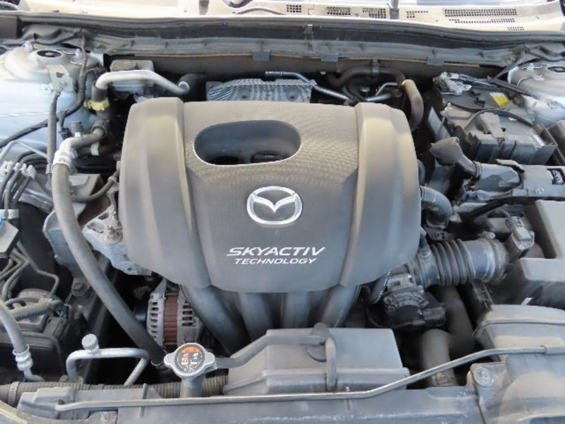 MAZDA AXELA
