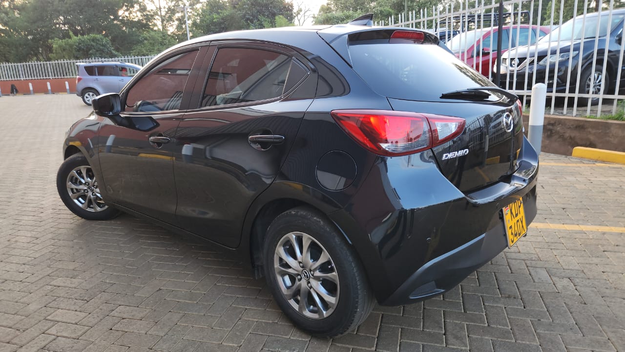 MAZDA DEMIO
