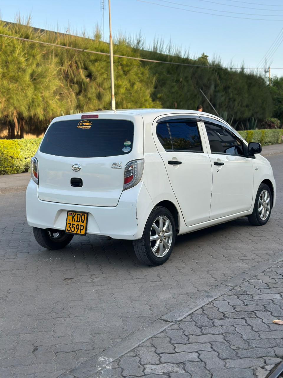 DAIHATSU MIRA