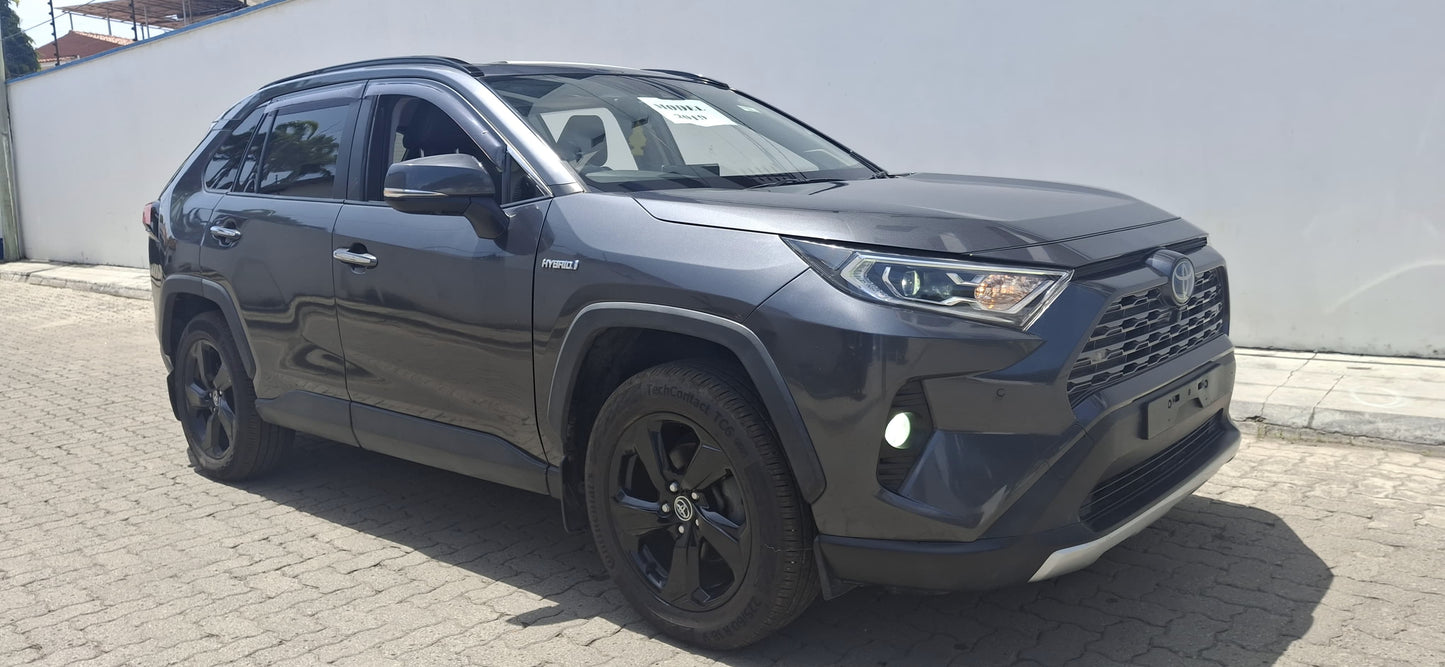 TOYOTA RAV4