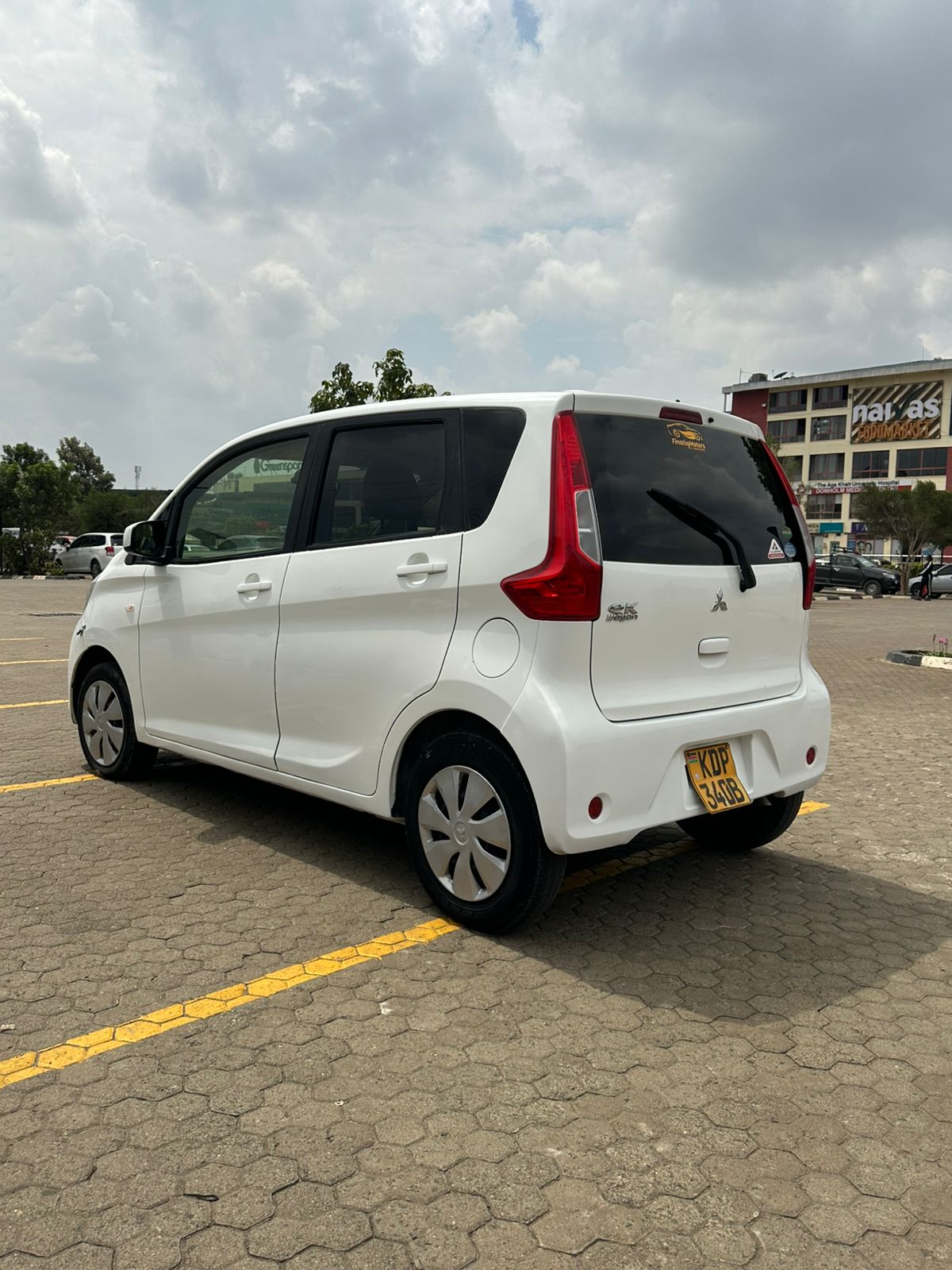 MITSUBISHI EK WAGON