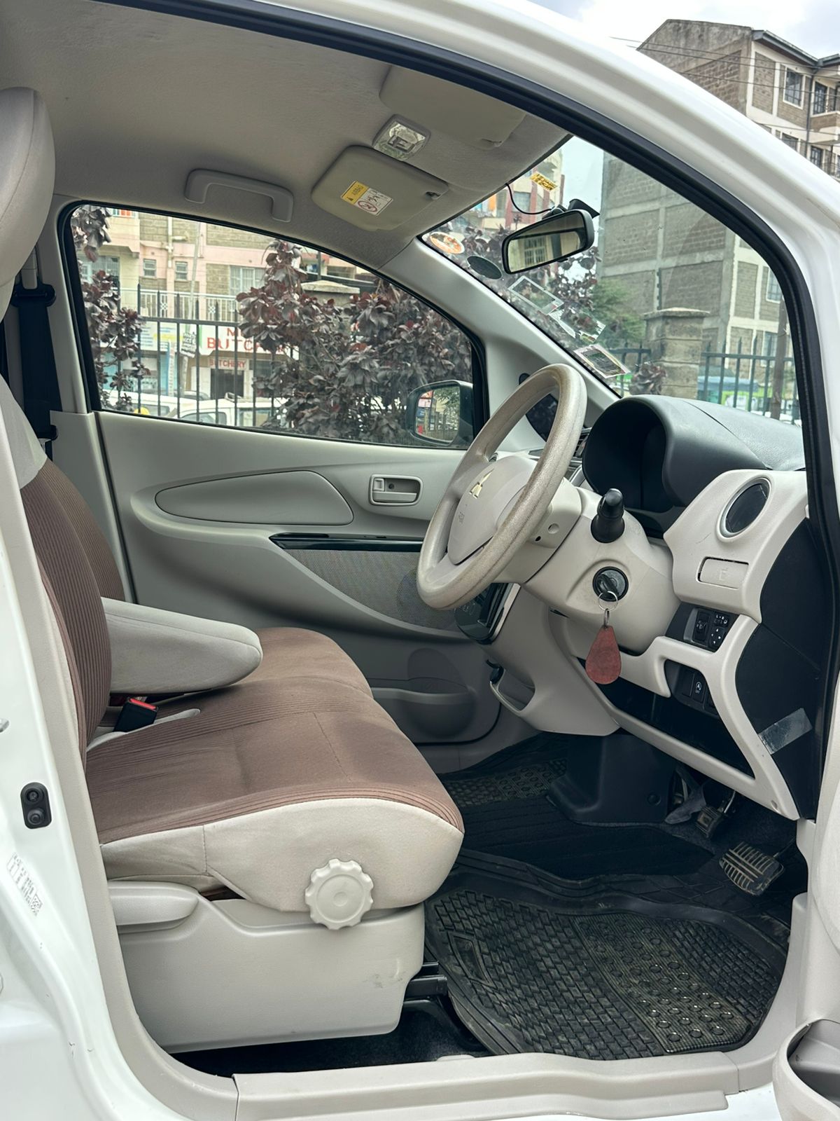 MITSUBISHI EK WAGON