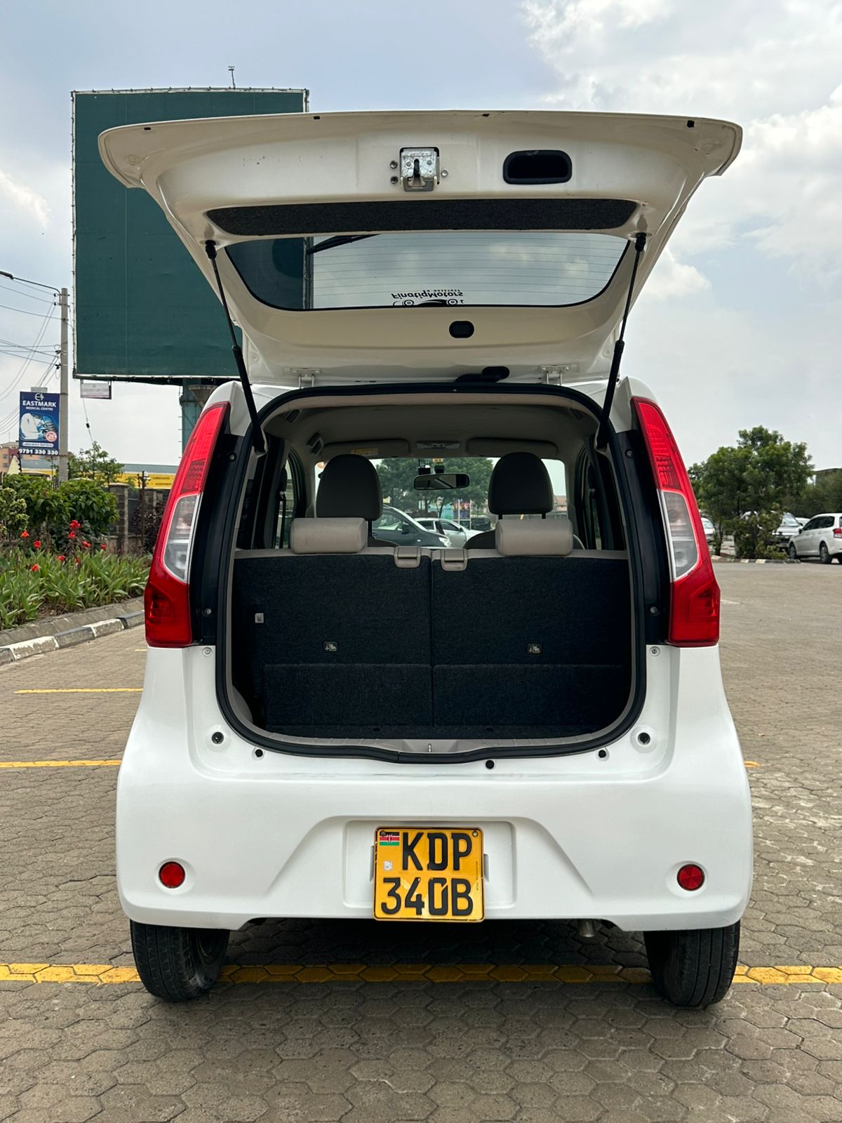 MITSUBISHI EK WAGON