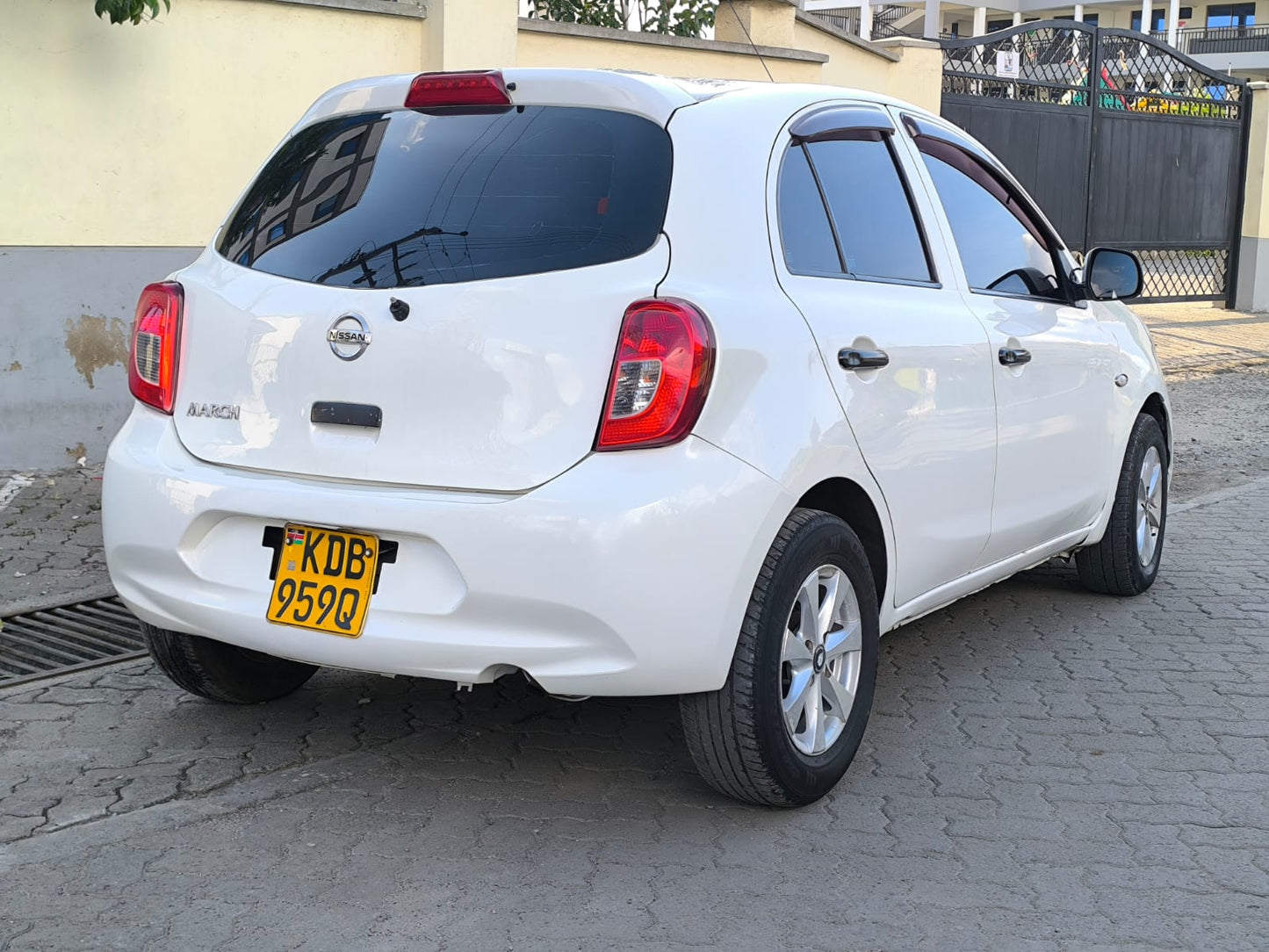 NISSAN MARCH