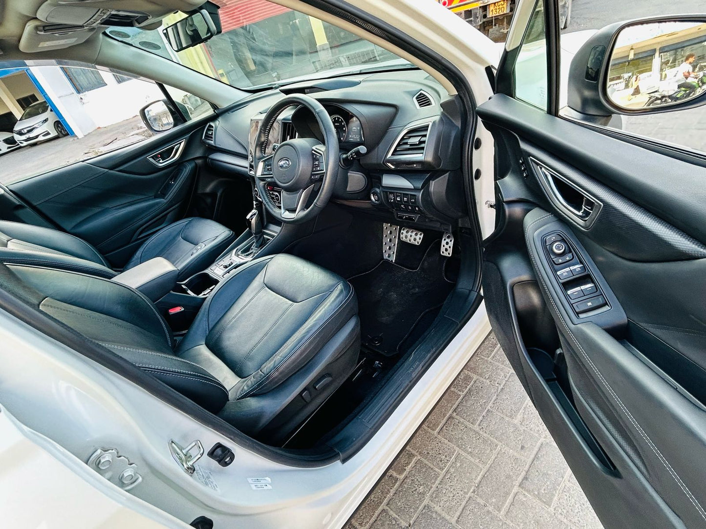 SUBARU FORESTER